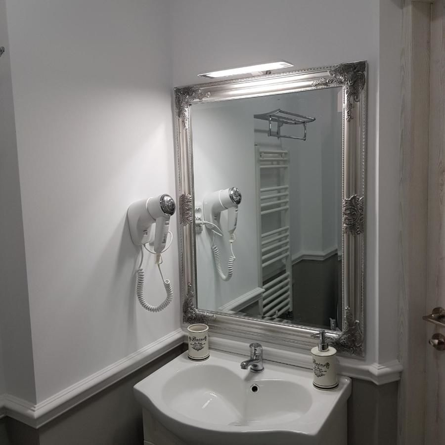 Гостевой дом Casa Trei Frati Буштени