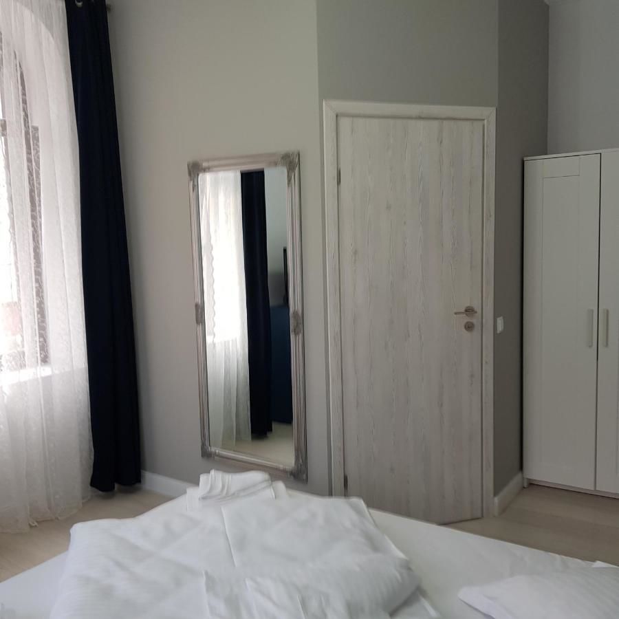 Гостевой дом Casa Trei Frati Буштени