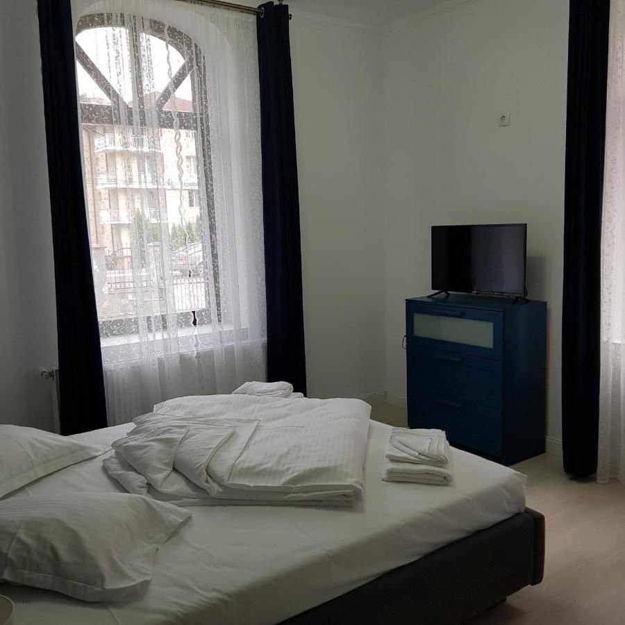 Гостевой дом Casa Trei Frati Буштени