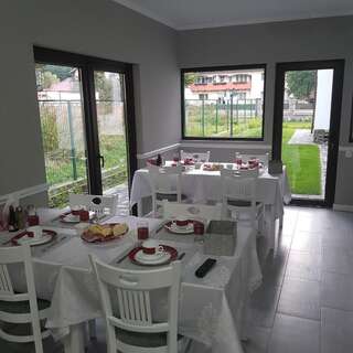 Гостевой дом Casa Trei Frati Буштени-2